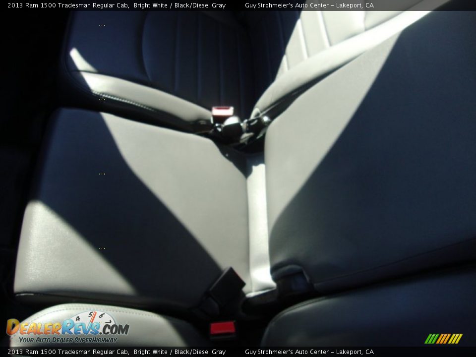 2013 Ram 1500 Tradesman Regular Cab Bright White / Black/Diesel Gray Photo #18