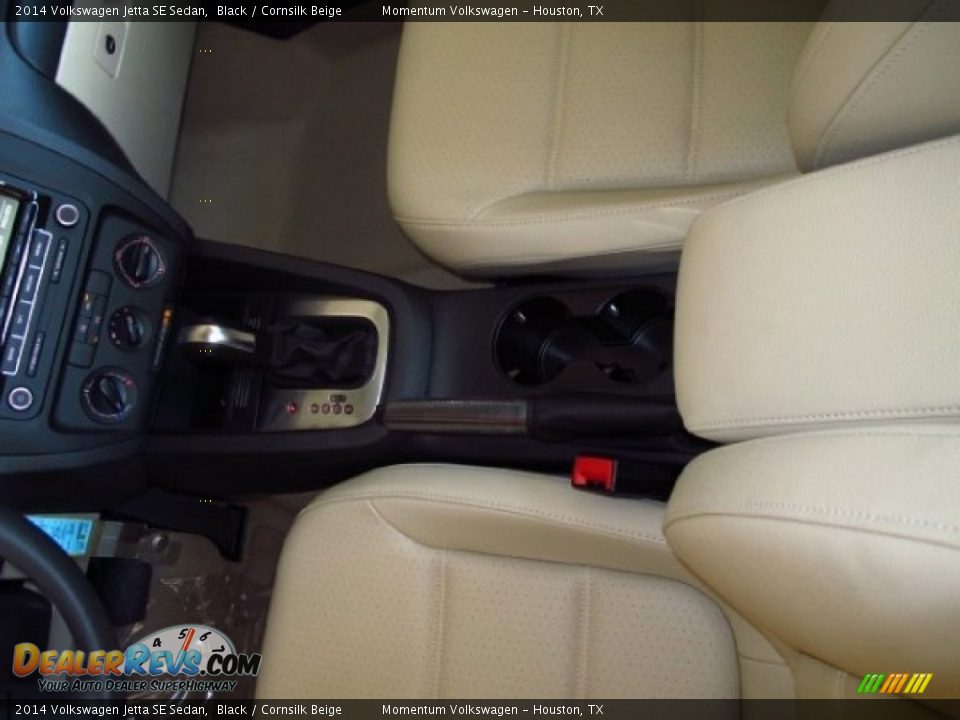2014 Volkswagen Jetta SE Sedan Black / Cornsilk Beige Photo #17