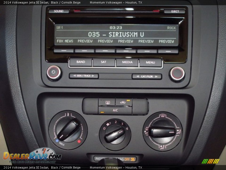 2014 Volkswagen Jetta SE Sedan Black / Cornsilk Beige Photo #20