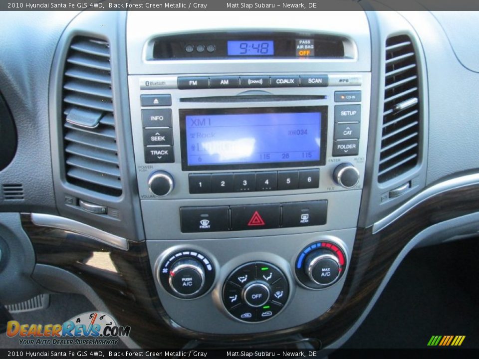 2010 Hyundai Santa Fe GLS 4WD Black Forest Green Metallic / Gray Photo #24