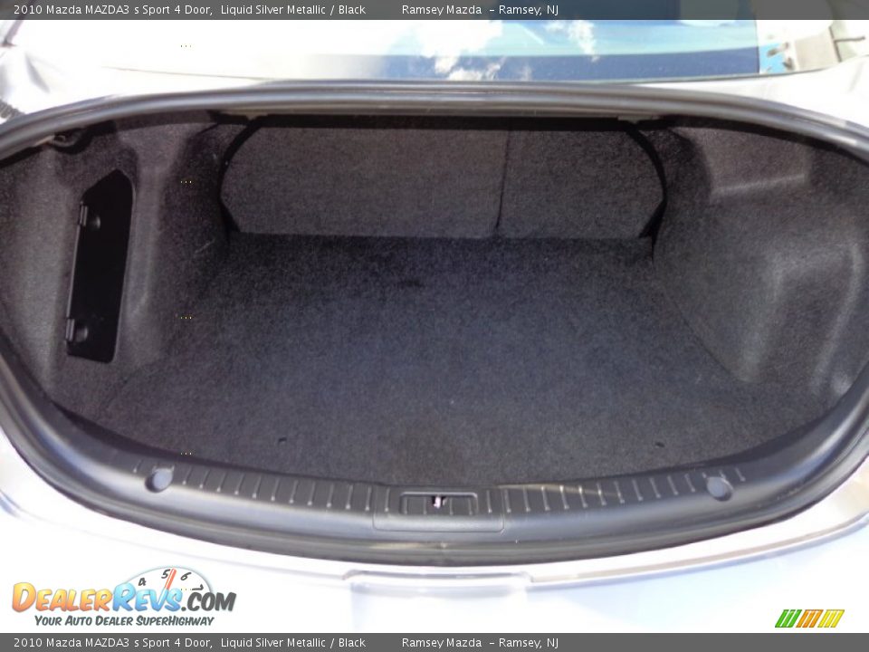2010 Mazda MAZDA3 s Sport 4 Door Liquid Silver Metallic / Black Photo #17