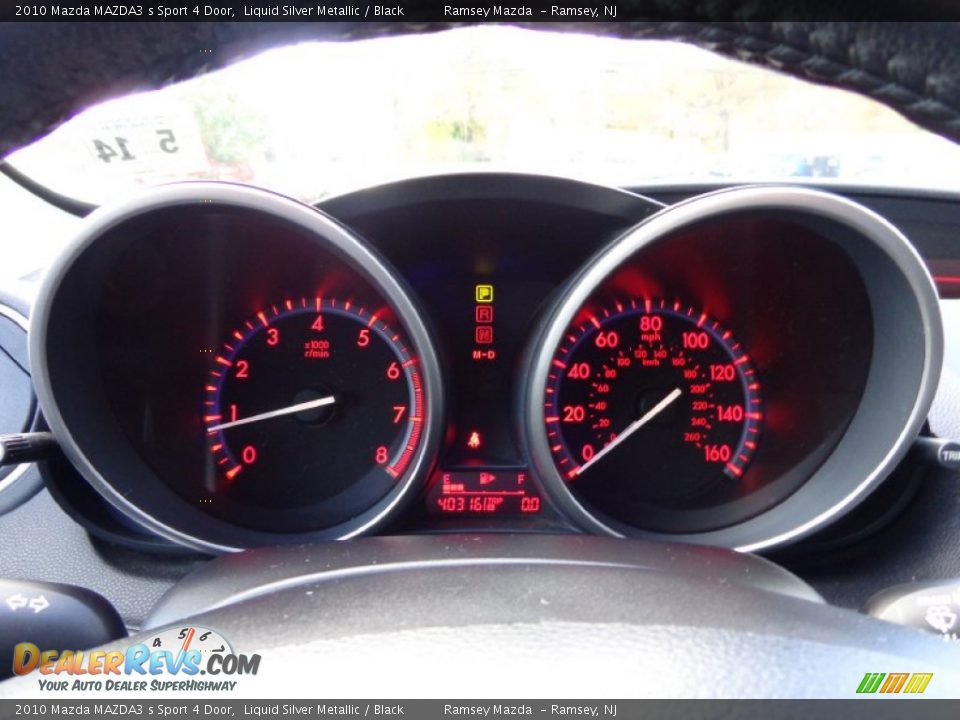 2010 Mazda MAZDA3 s Sport 4 Door Liquid Silver Metallic / Black Photo #27