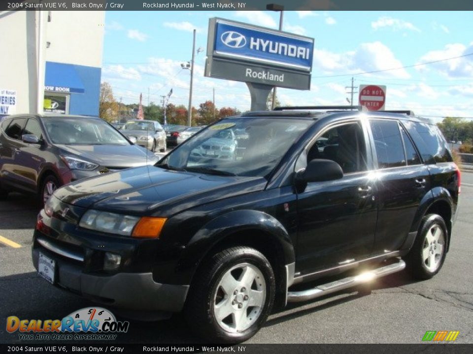 2004 Saturn VUE V6 Black Onyx / Gray Photo #1