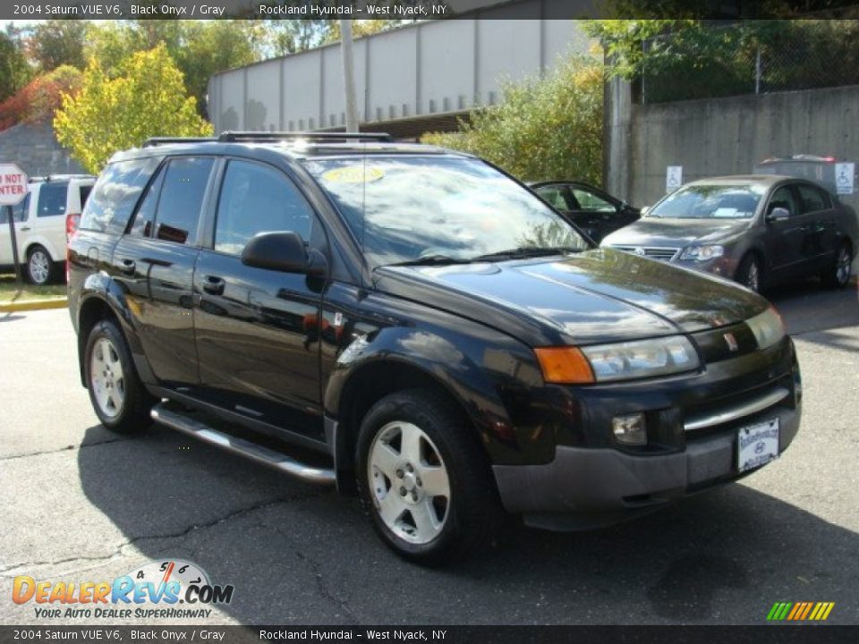 2004 Saturn VUE V6 Black Onyx / Gray Photo #3