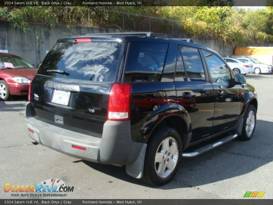 2004 Saturn VUE V6 Black Onyx / Gray Photo #4