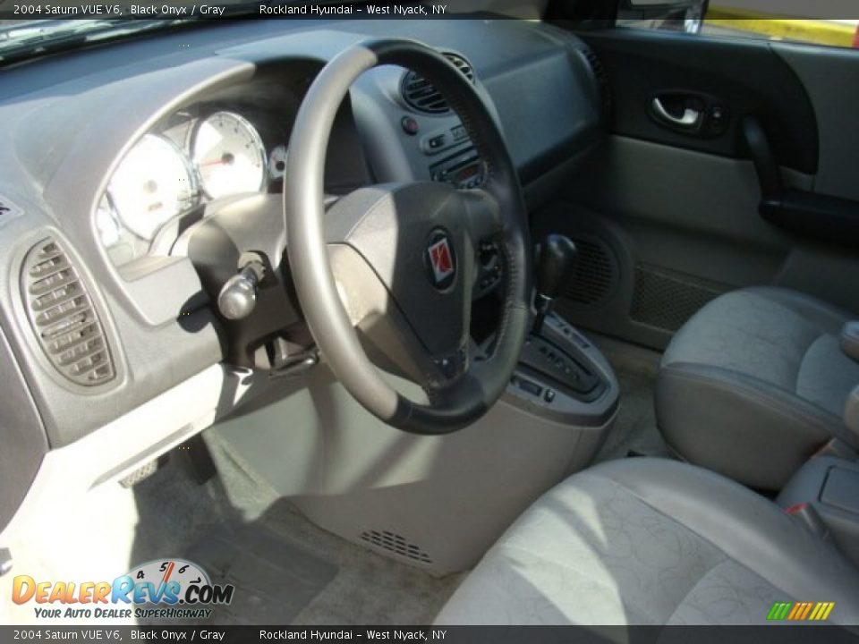 2004 Saturn VUE V6 Black Onyx / Gray Photo #8