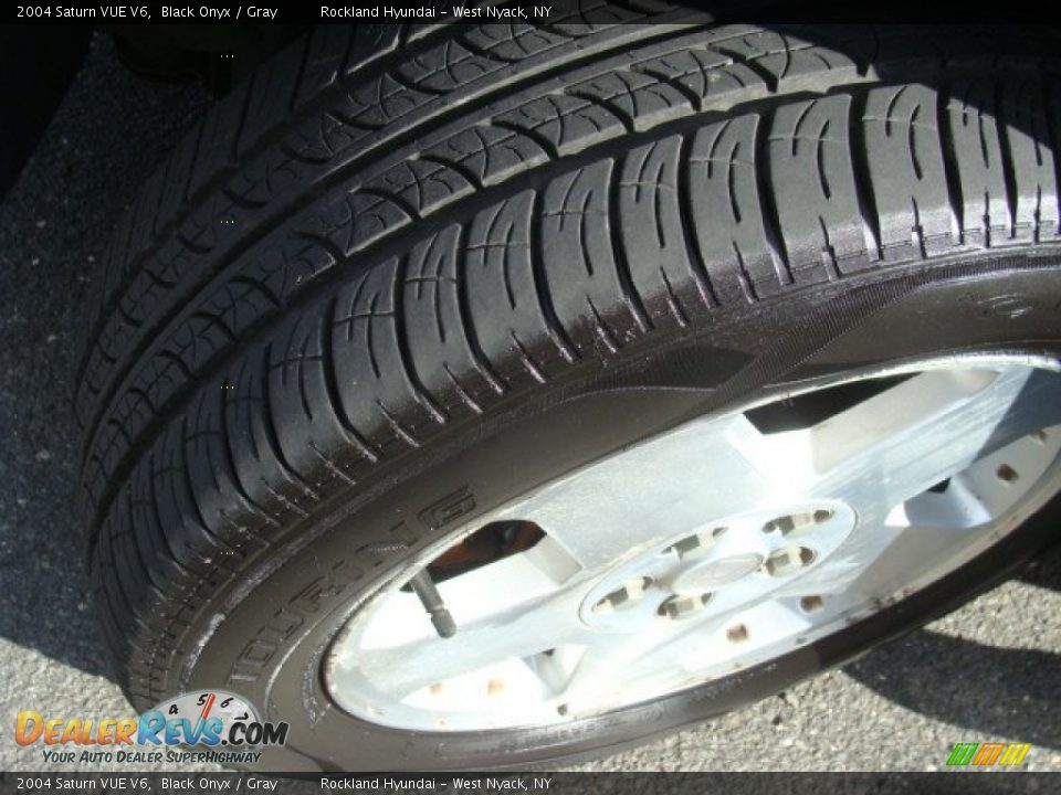 2004 Saturn VUE V6 Black Onyx / Gray Photo #25