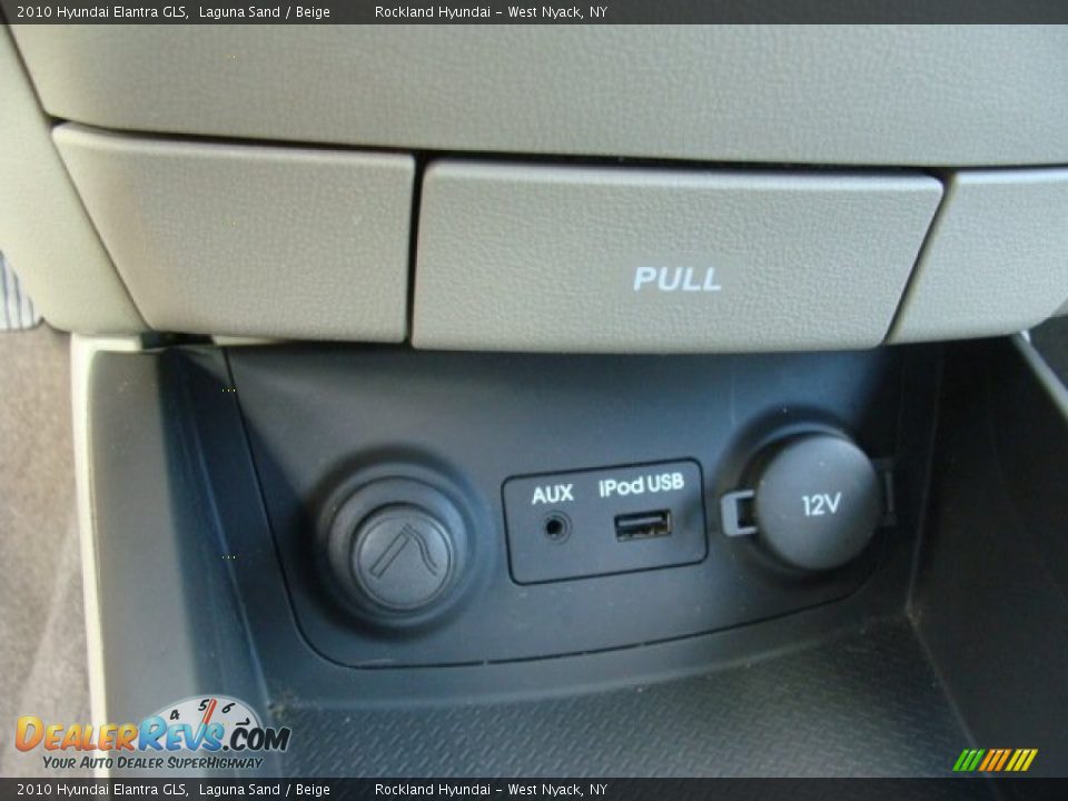2010 Hyundai Elantra GLS Laguna Sand / Beige Photo #17