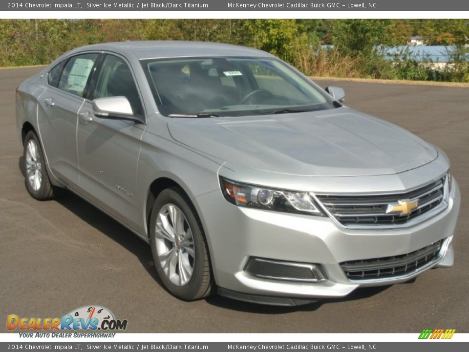 Front 3/4 View of 2014 Chevrolet Impala LT Photo #1