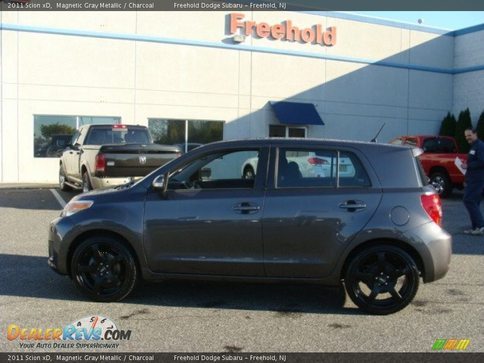 2011 Scion xD Magnetic Gray Metallic / Charcoal Photo #3