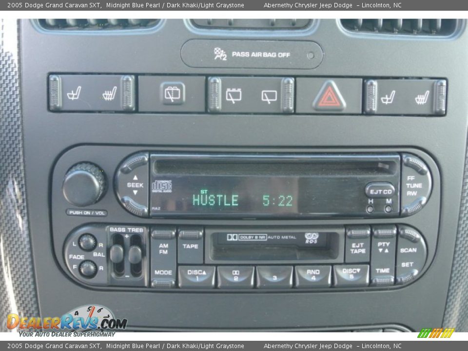 2005 Dodge Grand Caravan SXT Midnight Blue Pearl / Dark Khaki/Light Graystone Photo #13
