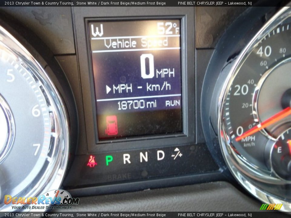 2013 Chrysler Town & Country Touring Stone White / Dark Frost Beige/Medium Frost Beige Photo #26