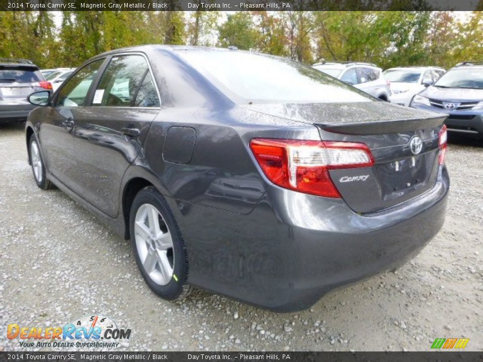 2014 Toyota Camry SE Magnetic Gray Metallic / Black Photo #5