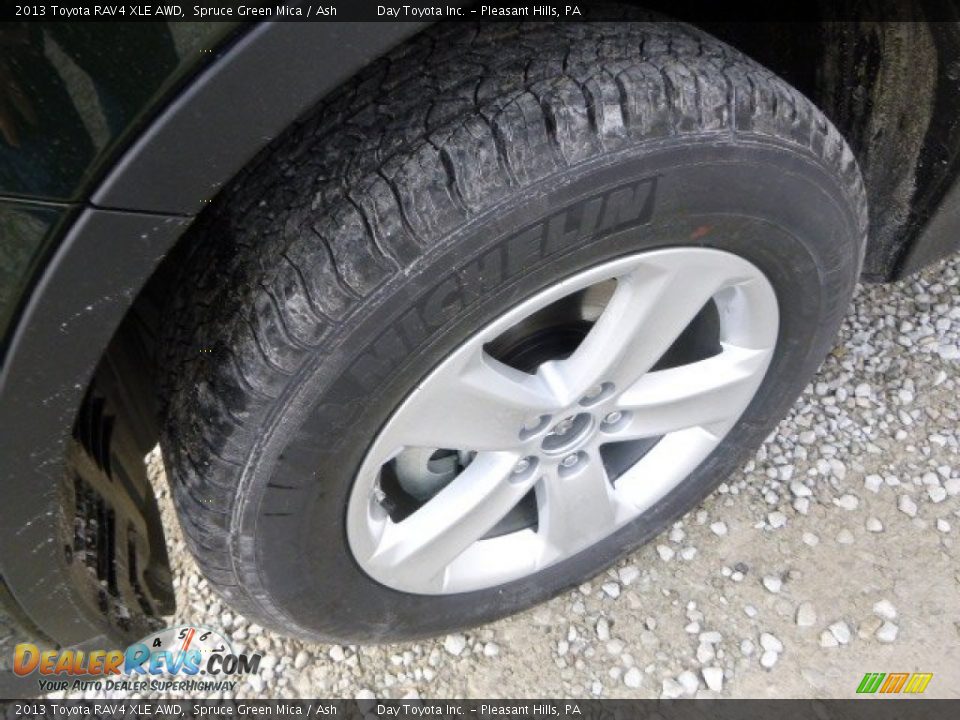 2013 Toyota RAV4 XLE AWD Spruce Green Mica / Ash Photo #9