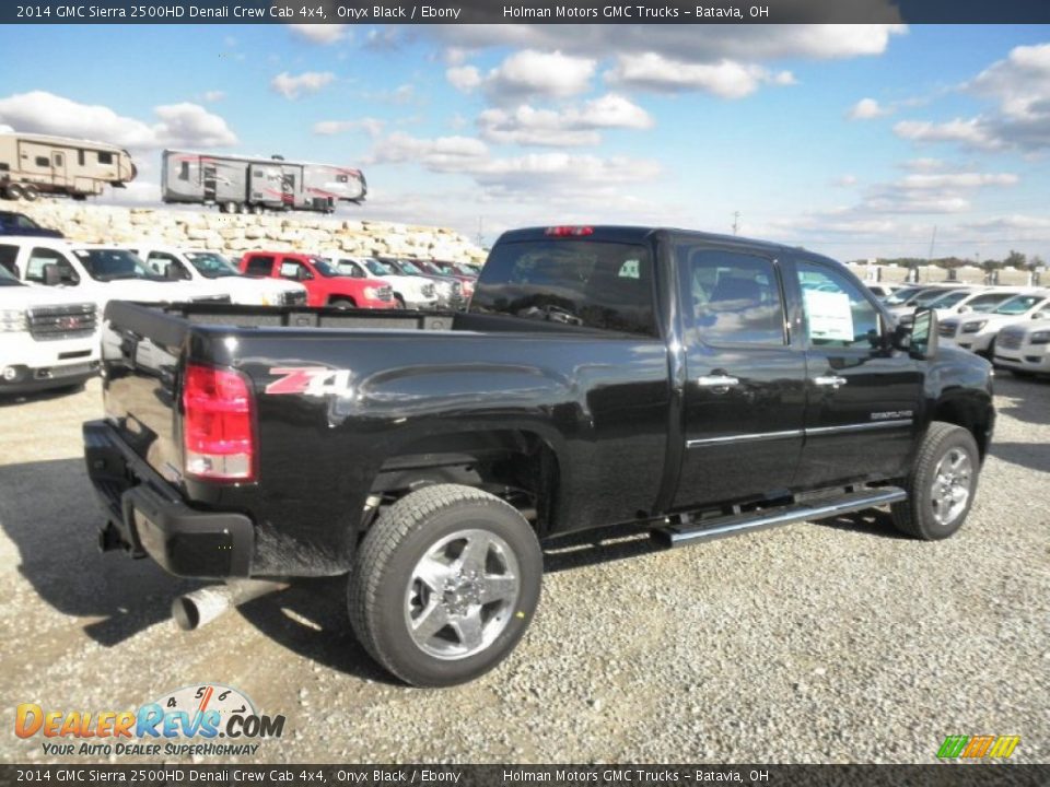 2014 GMC Sierra 2500HD Denali Crew Cab 4x4 Onyx Black / Ebony Photo #32