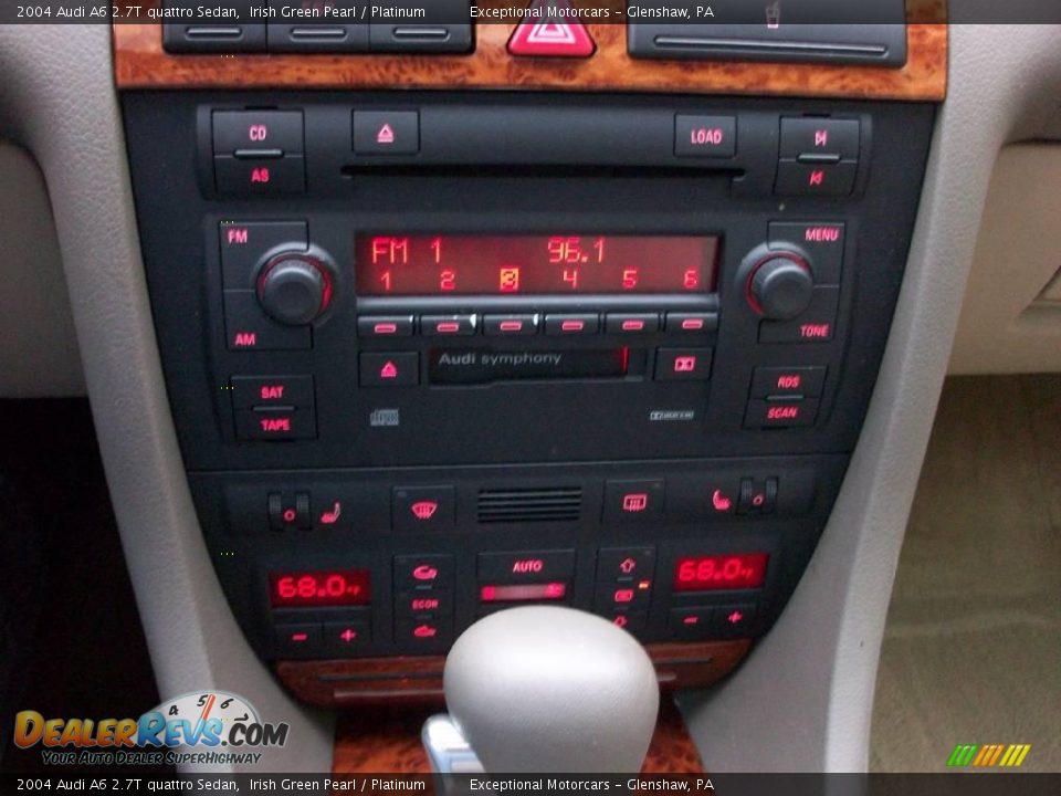 2004 Audi A6 2.7T quattro Sedan Irish Green Pearl / Platinum Photo #16