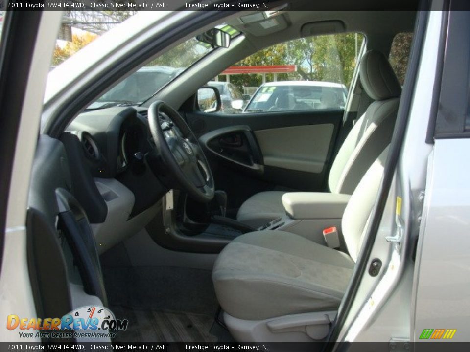2011 Toyota RAV4 I4 4WD Classic Silver Metallic / Ash Photo #7