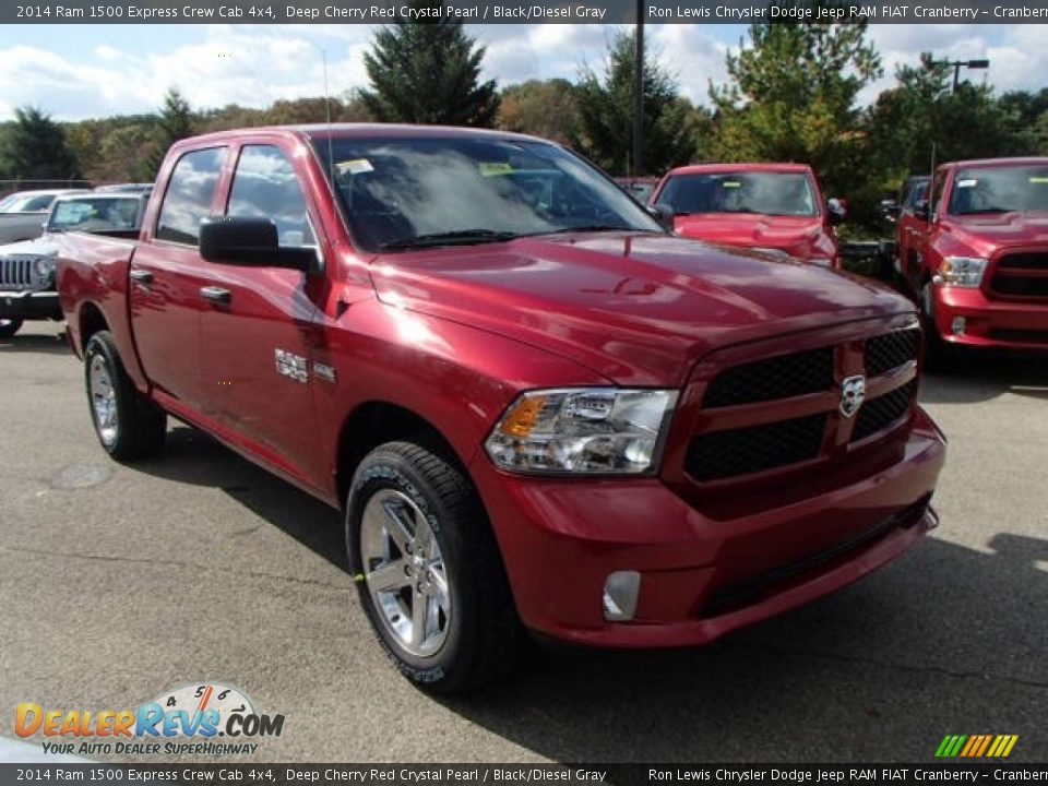 2014 Ram 1500 Express Crew Cab 4x4 Deep Cherry Red Crystal Pearl / Black/Diesel Gray Photo #4