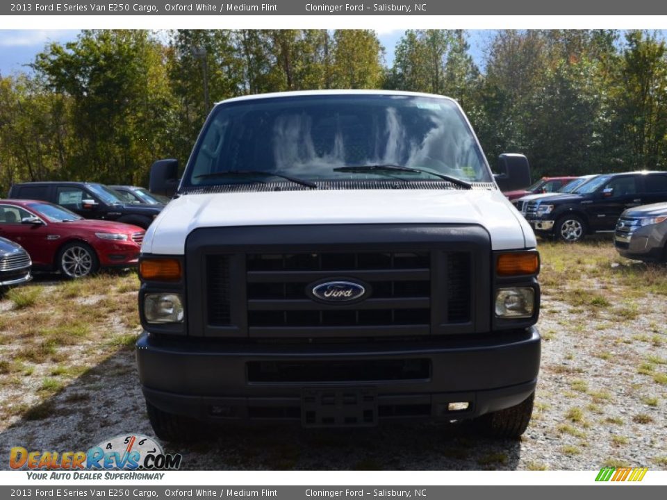 2013 Ford E Series Van E250 Cargo Oxford White / Medium Flint Photo #7