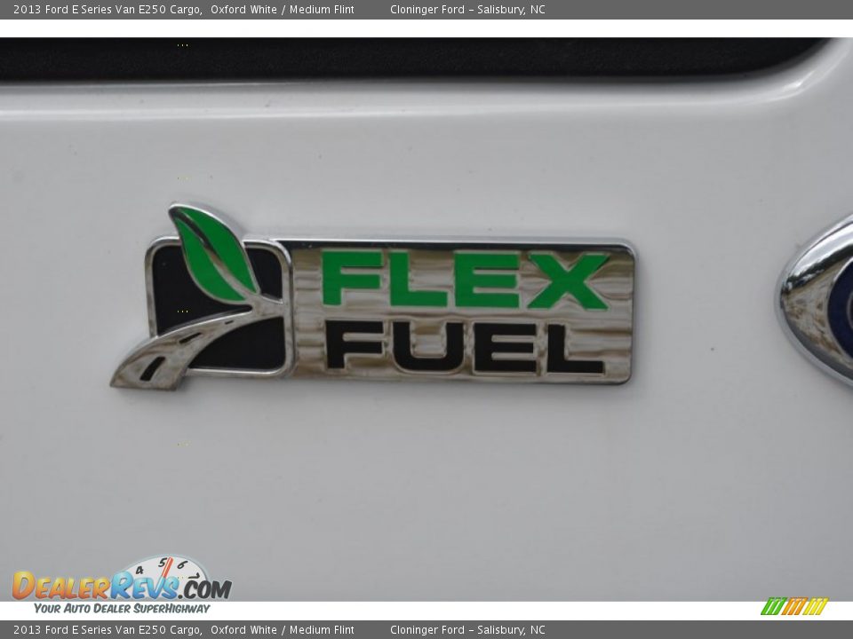 2013 Ford E Series Van E250 Cargo Oxford White / Medium Flint Photo #20