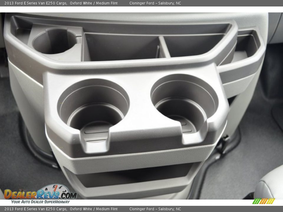 2013 Ford E Series Van E250 Cargo Oxford White / Medium Flint Photo #25