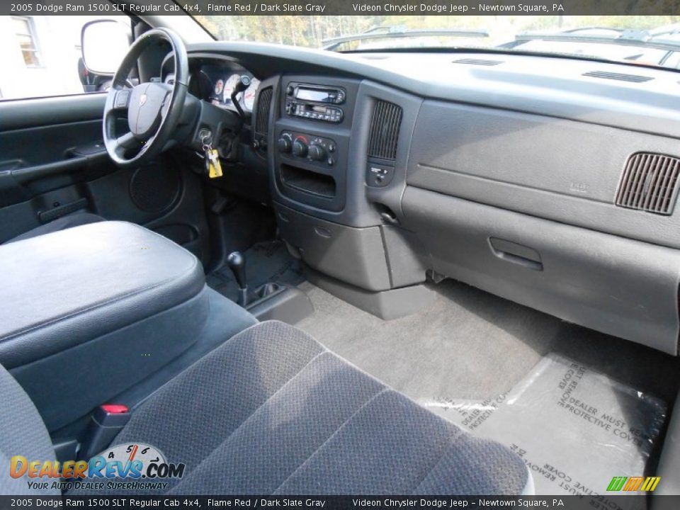 2005 Dodge Ram 1500 SLT Regular Cab 4x4 Flame Red / Dark Slate Gray Photo #12