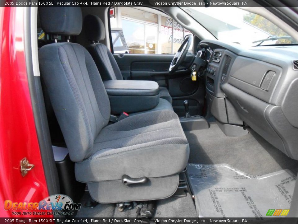 2005 Dodge Ram 1500 SLT Regular Cab 4x4 Flame Red / Dark Slate Gray Photo #13