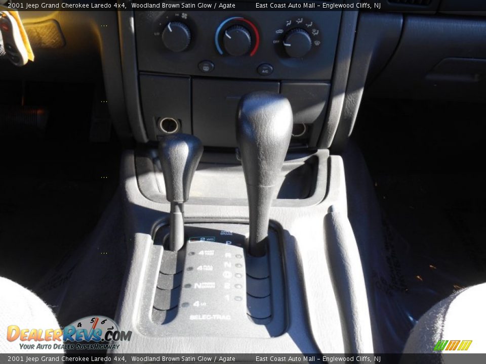 2001 Jeep Grand Cherokee Laredo 4x4 Woodland Brown Satin Glow / Agate Photo #11