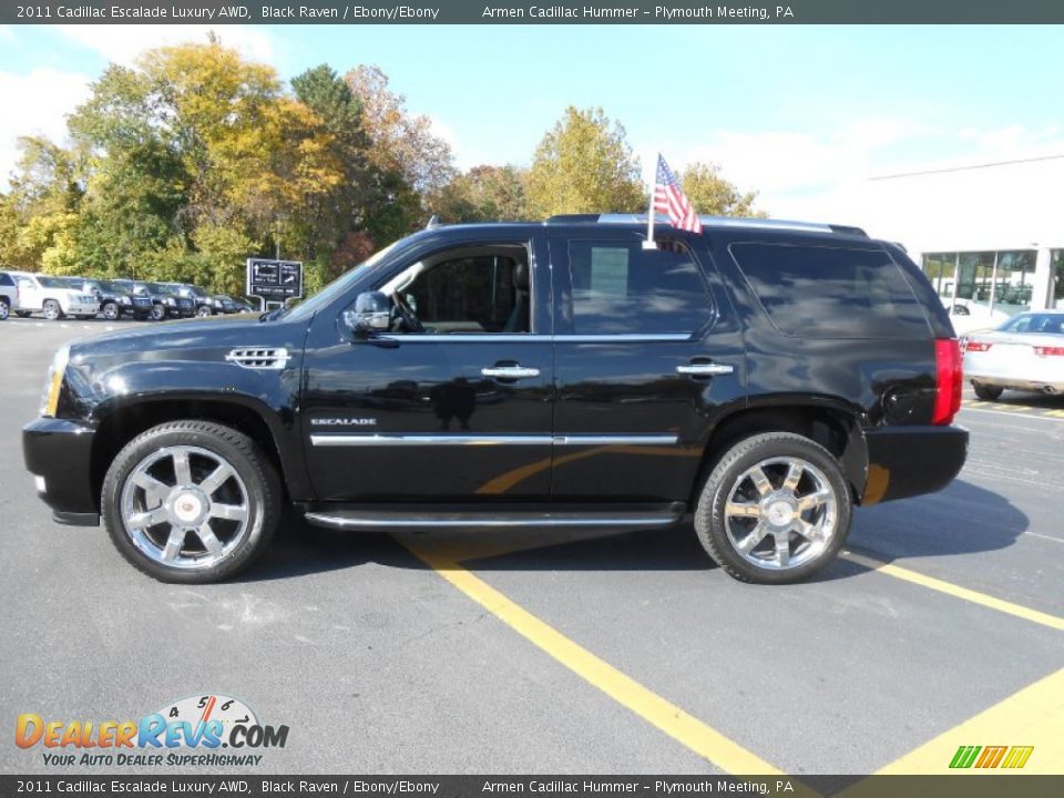 2011 Cadillac Escalade Luxury AWD Black Raven / Ebony/Ebony Photo #8