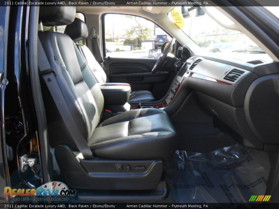 2011 Cadillac Escalade Luxury AWD Black Raven / Ebony/Ebony Photo #13