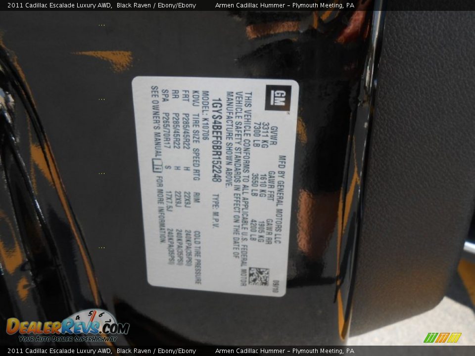 2011 Cadillac Escalade Luxury AWD Black Raven / Ebony/Ebony Photo #26