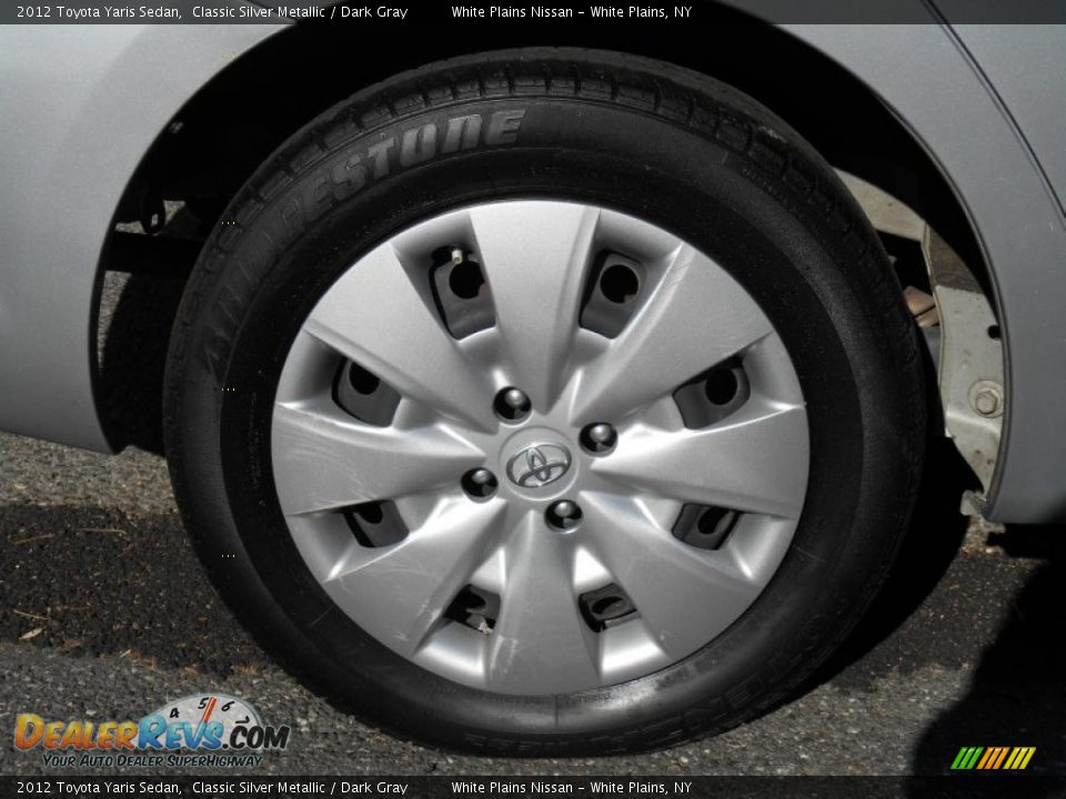 2012 Toyota Yaris Sedan Classic Silver Metallic / Dark Gray Photo #3