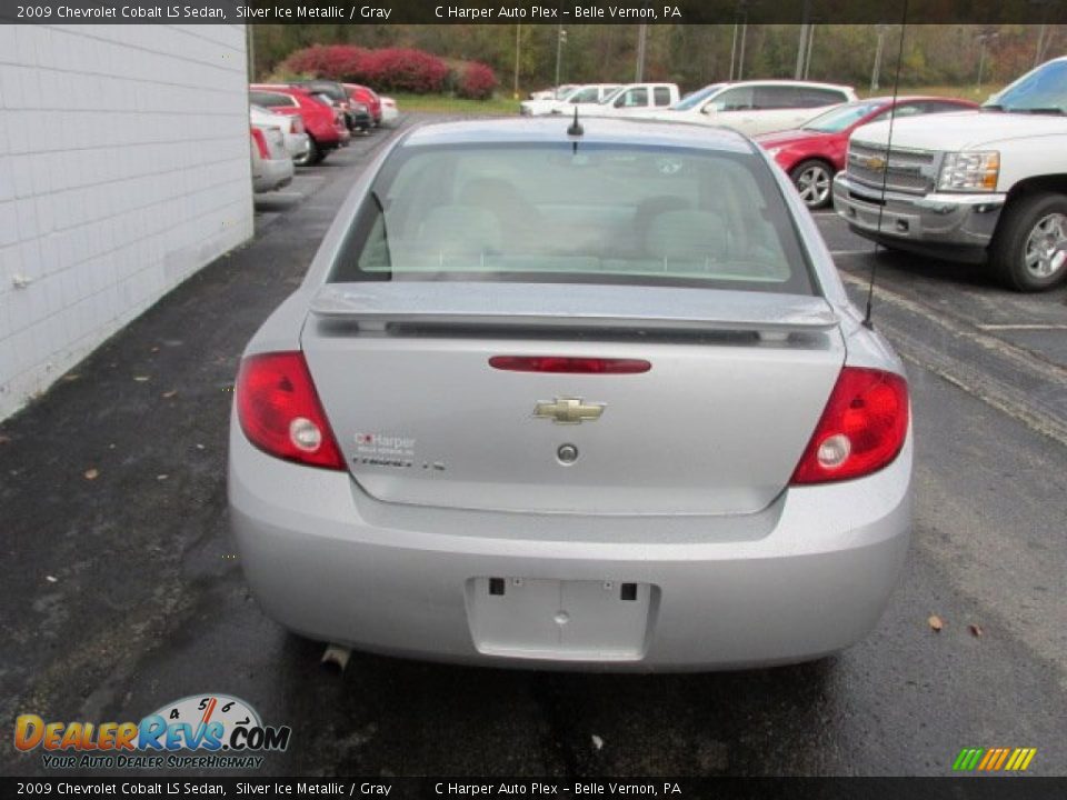 2009 Chevrolet Cobalt LS Sedan Silver Ice Metallic / Gray Photo #7