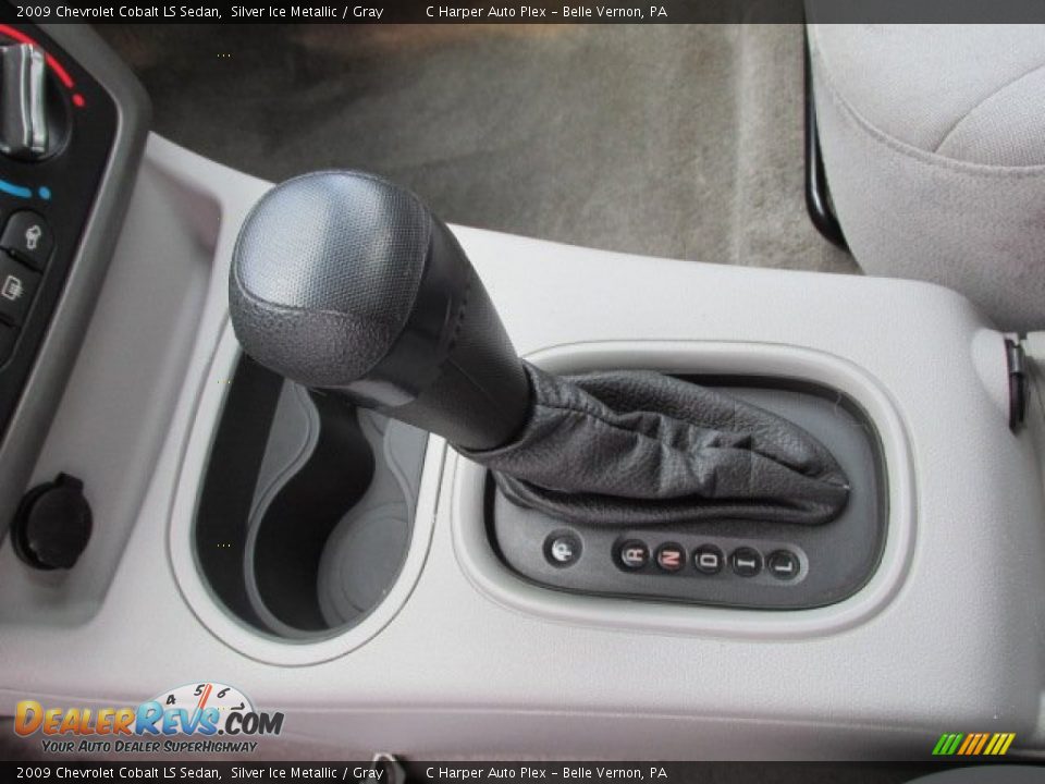 2009 Chevrolet Cobalt LS Sedan Silver Ice Metallic / Gray Photo #13