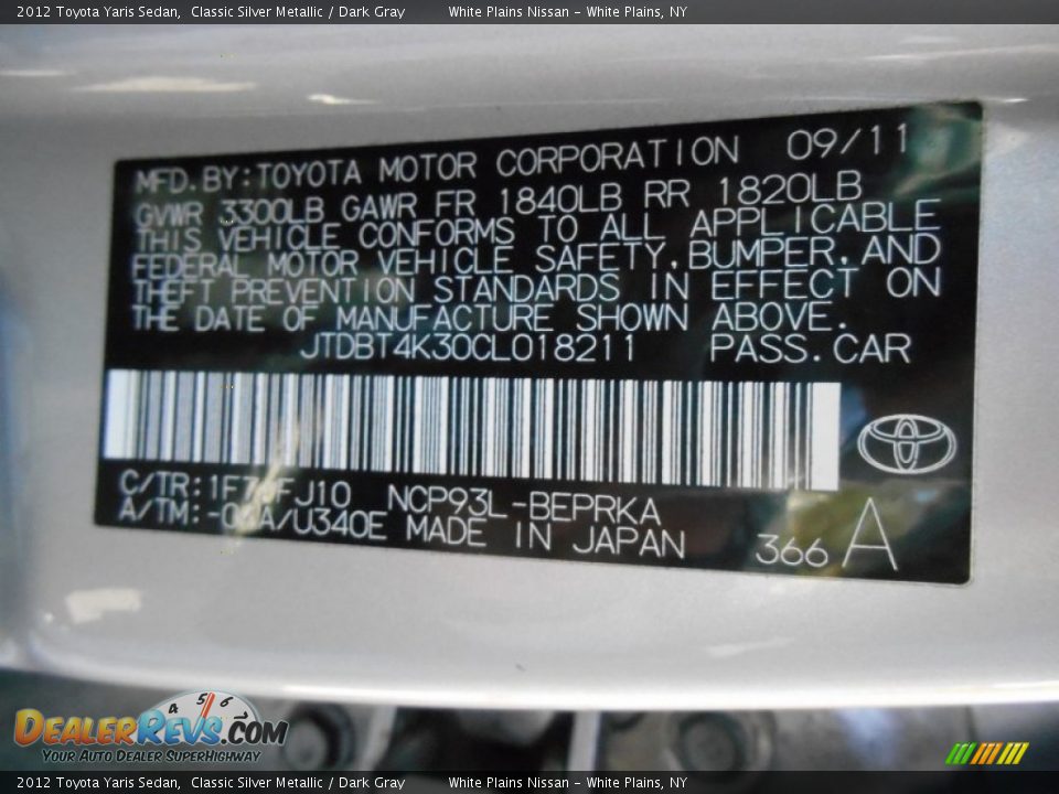 2012 Toyota Yaris Sedan Classic Silver Metallic / Dark Gray Photo #21