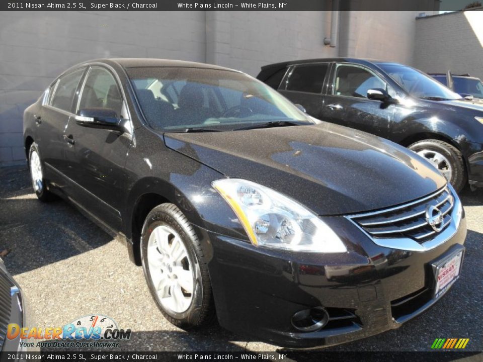 2011 Nissan Altima 2.5 SL Super Black / Charcoal Photo #4