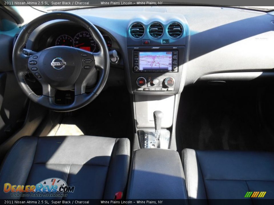 2011 Nissan Altima 2.5 SL Super Black / Charcoal Photo #13