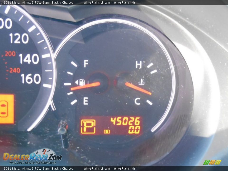 2011 Nissan Altima 2.5 SL Super Black / Charcoal Photo #17