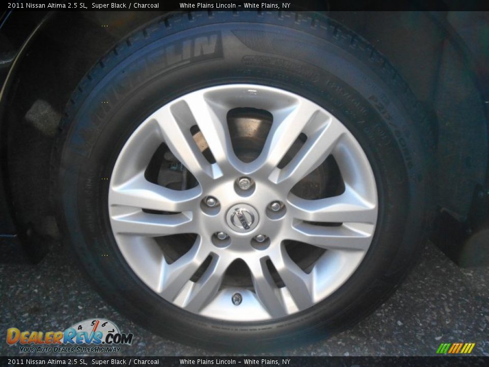 2011 Nissan Altima 2.5 SL Super Black / Charcoal Photo #20