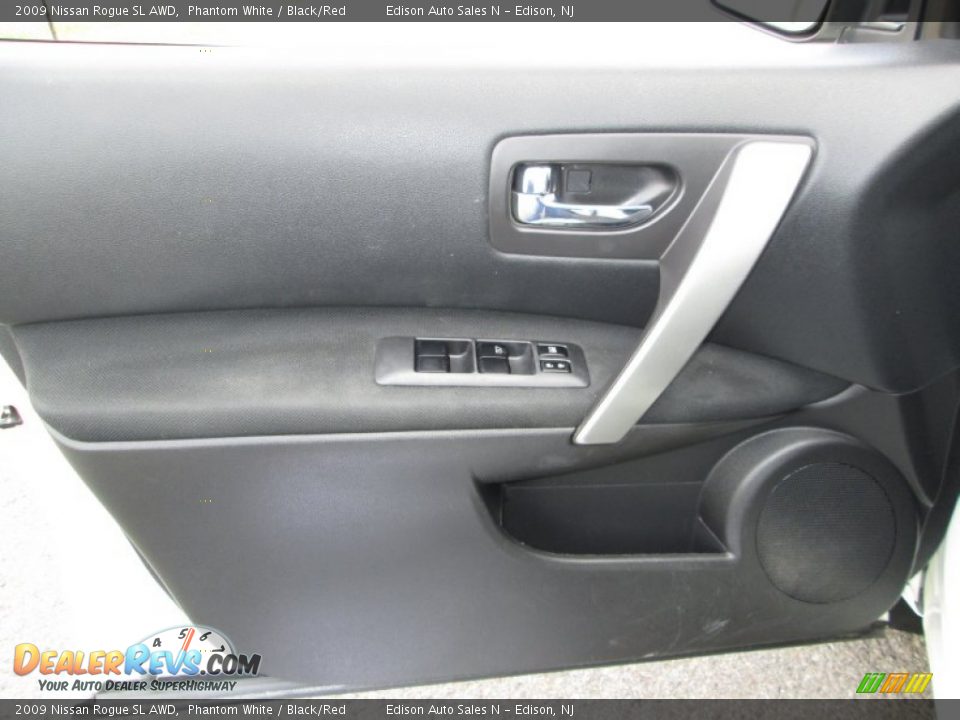 2009 Nissan Rogue SL AWD Phantom White / Black/Red Photo #26