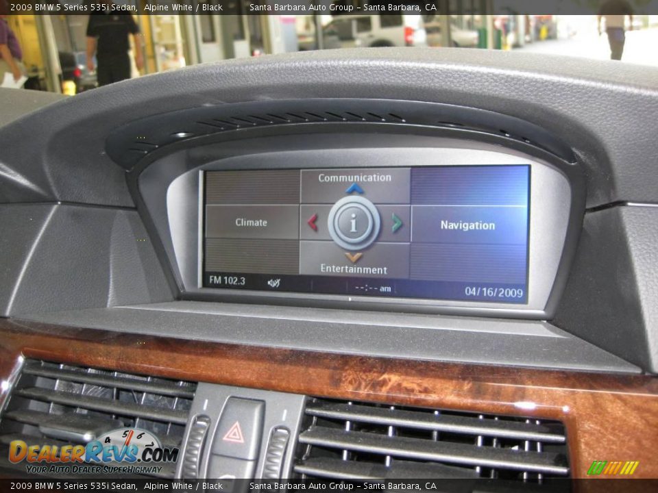 2009 BMW 5 Series 535i Sedan Alpine White / Black Photo #14