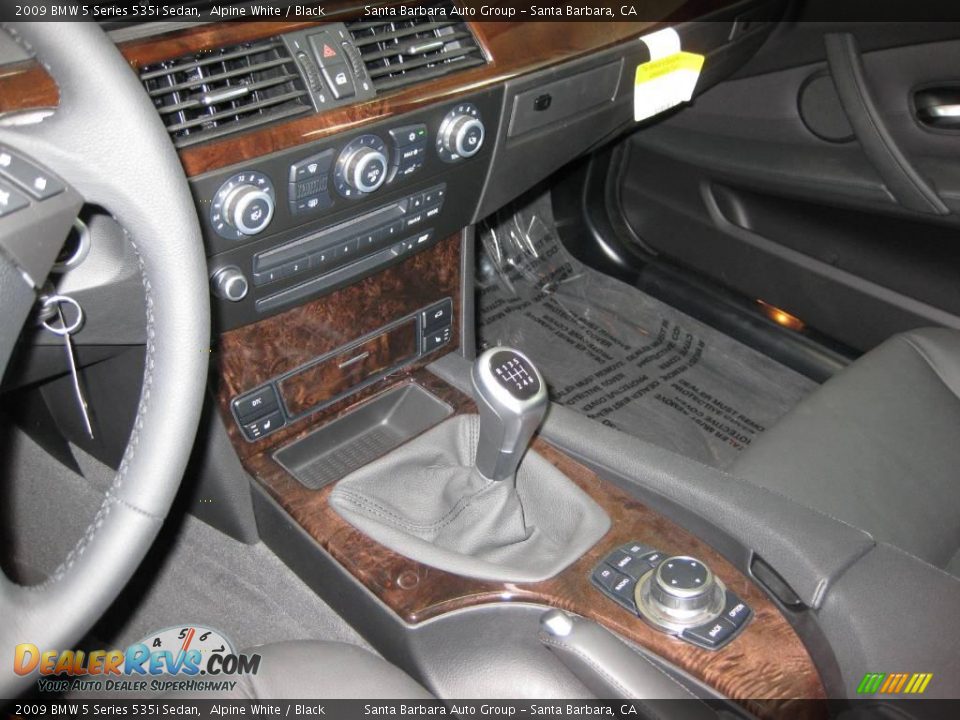 2009 BMW 5 Series 535i Sedan Alpine White / Black Photo #18
