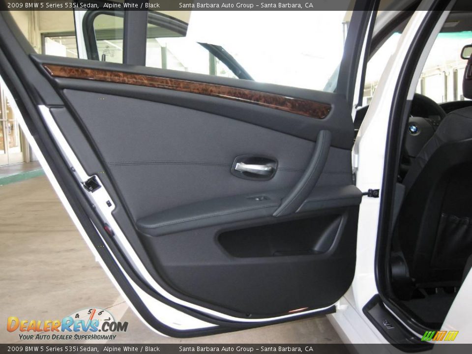2009 BMW 5 Series 535i Sedan Alpine White / Black Photo #19