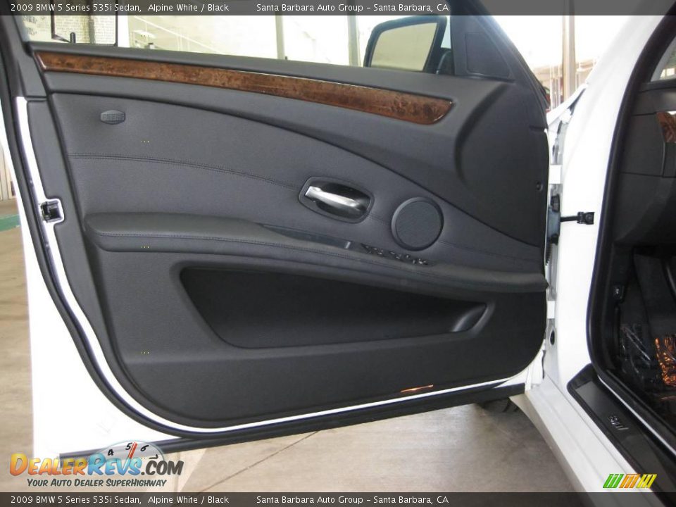 2009 BMW 5 Series 535i Sedan Alpine White / Black Photo #20