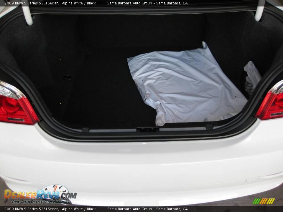 2009 BMW 5 Series 535i Sedan Alpine White / Black Photo #22