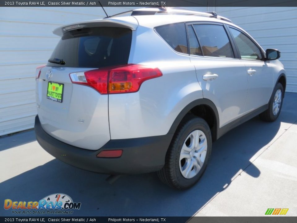 2013 Toyota RAV4 LE Classic Silver Metallic / Ash Photo #4