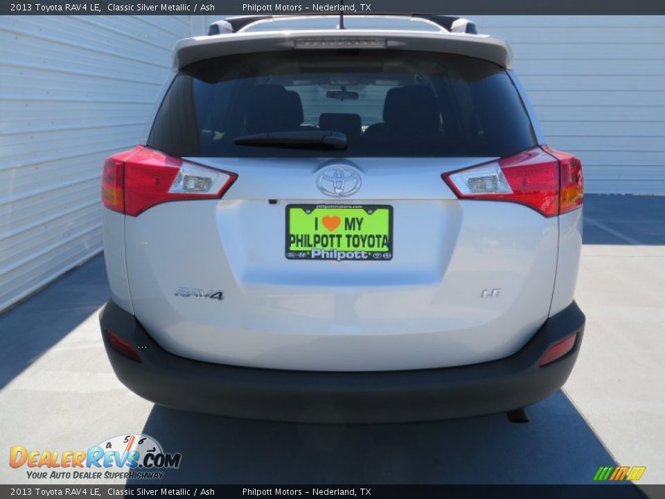 2013 Toyota RAV4 LE Classic Silver Metallic / Ash Photo #5
