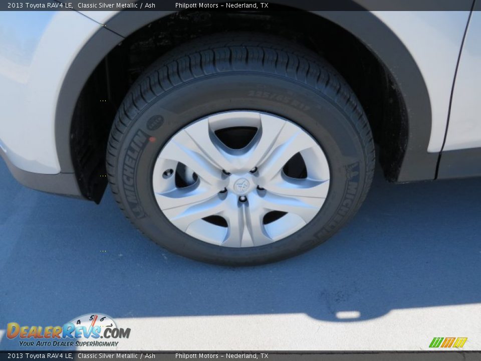 2013 Toyota RAV4 LE Classic Silver Metallic / Ash Photo #11