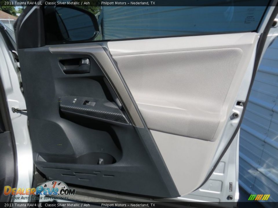 2013 Toyota RAV4 LE Classic Silver Metallic / Ash Photo #16