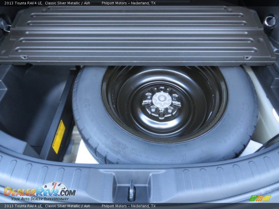 2013 Toyota RAV4 LE Classic Silver Metallic / Ash Photo #23